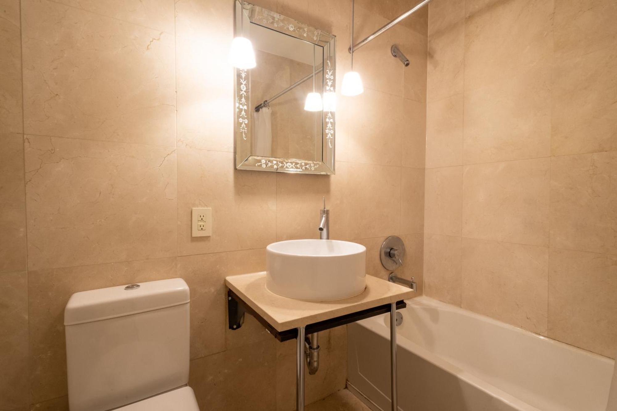 Gorgeous & Stylish 4bdr & 2bth In Downtown Manhattan Apartamento *